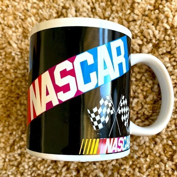 Vintage NASCAR ceramic coffee mug w/classic checkered flag/NASCAR logo! Classic‎ - Picture 1 of 5